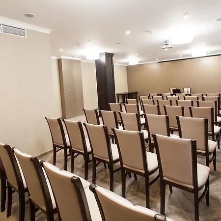 West Park Hotel 3*